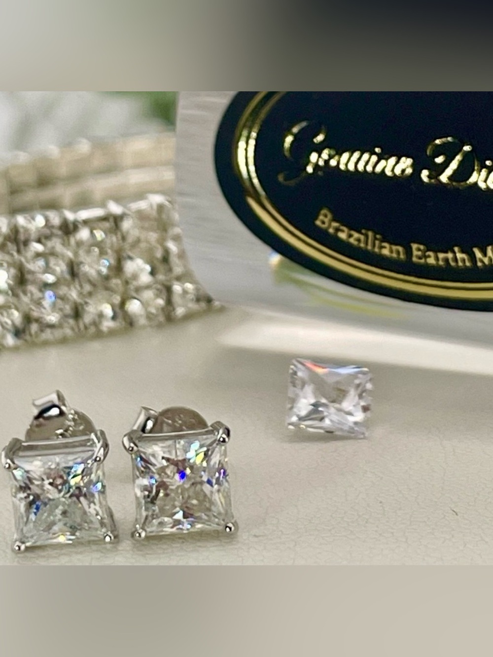 Certified 2ct Diamond studs 18k white gold on 925. Earrings 1ct each - Picture 4 of 7